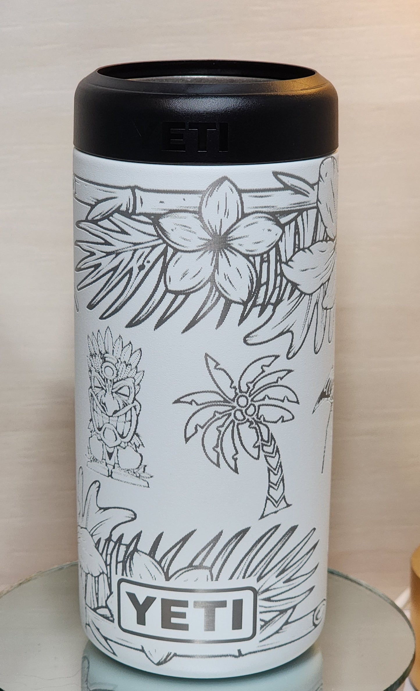 Yeti skinny can cooler
