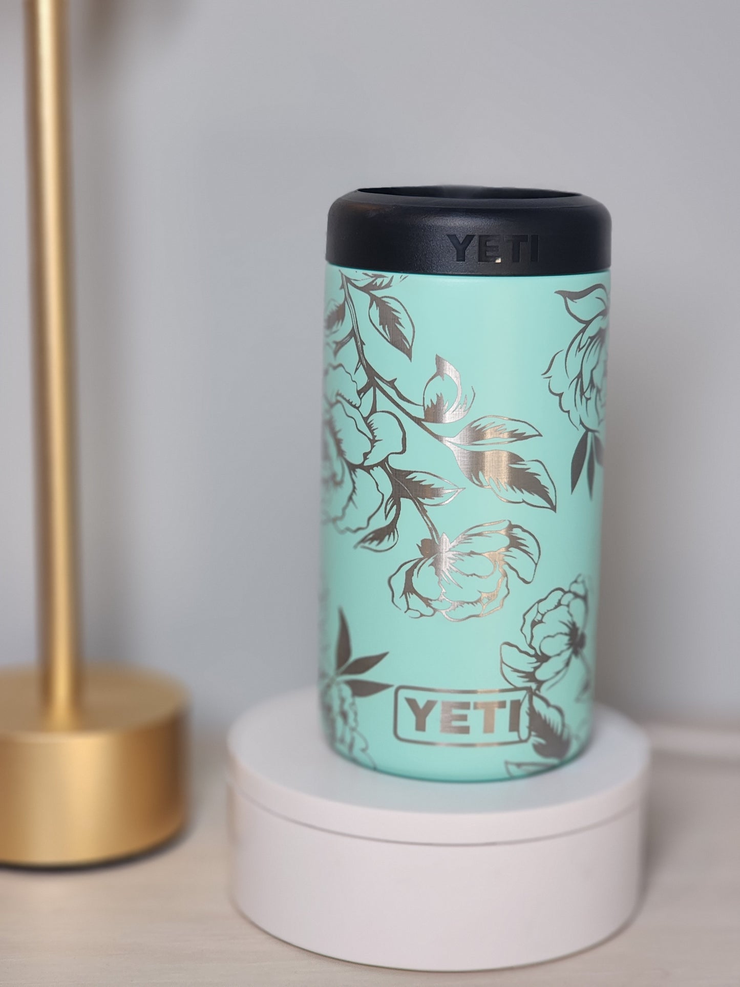 Peonie Yeti can holder