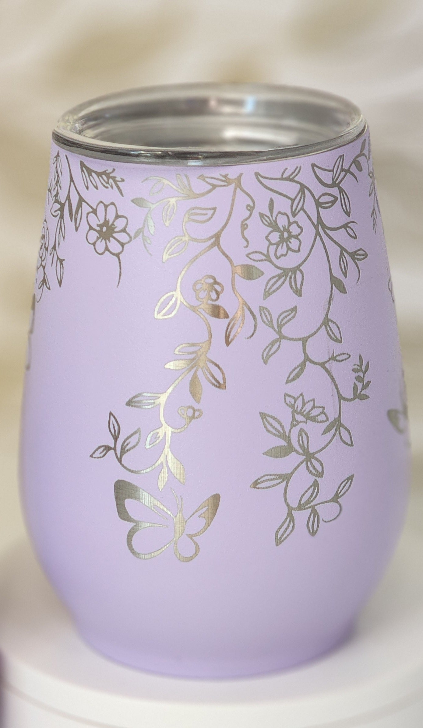 Lavender floral wine tumbler